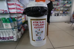 İstanbul Bakırköy'de atık ilaçlar toplanıyor